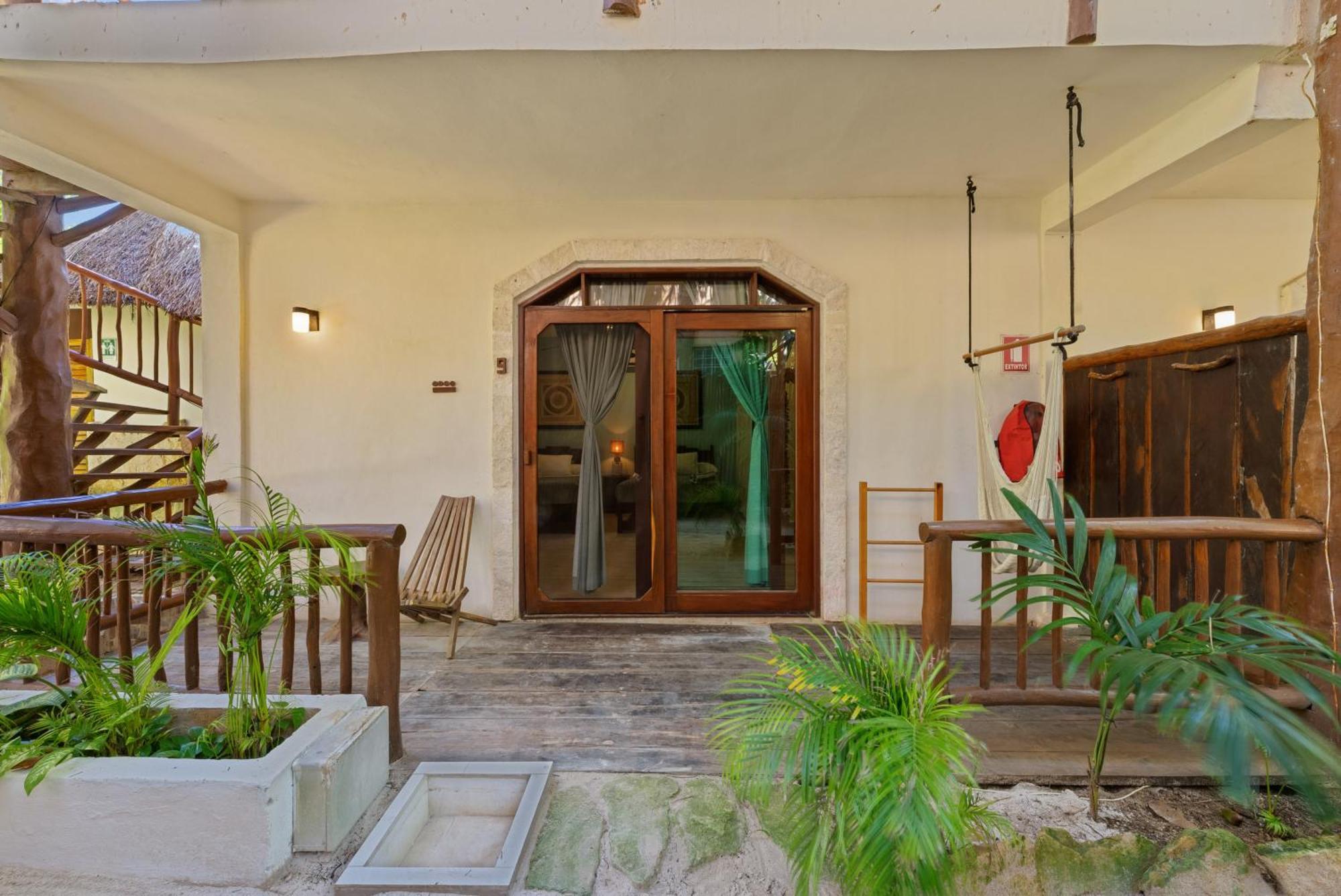 Playa Canek Beachfront Eco Hotel Tulum Zewnętrze zdjęcie