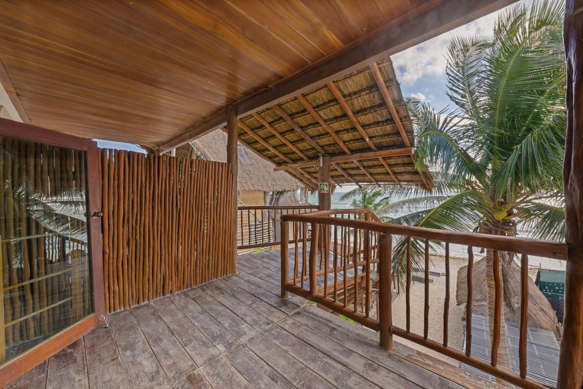 Playa Canek Beachfront Eco Hotel Tulum Zewnętrze zdjęcie